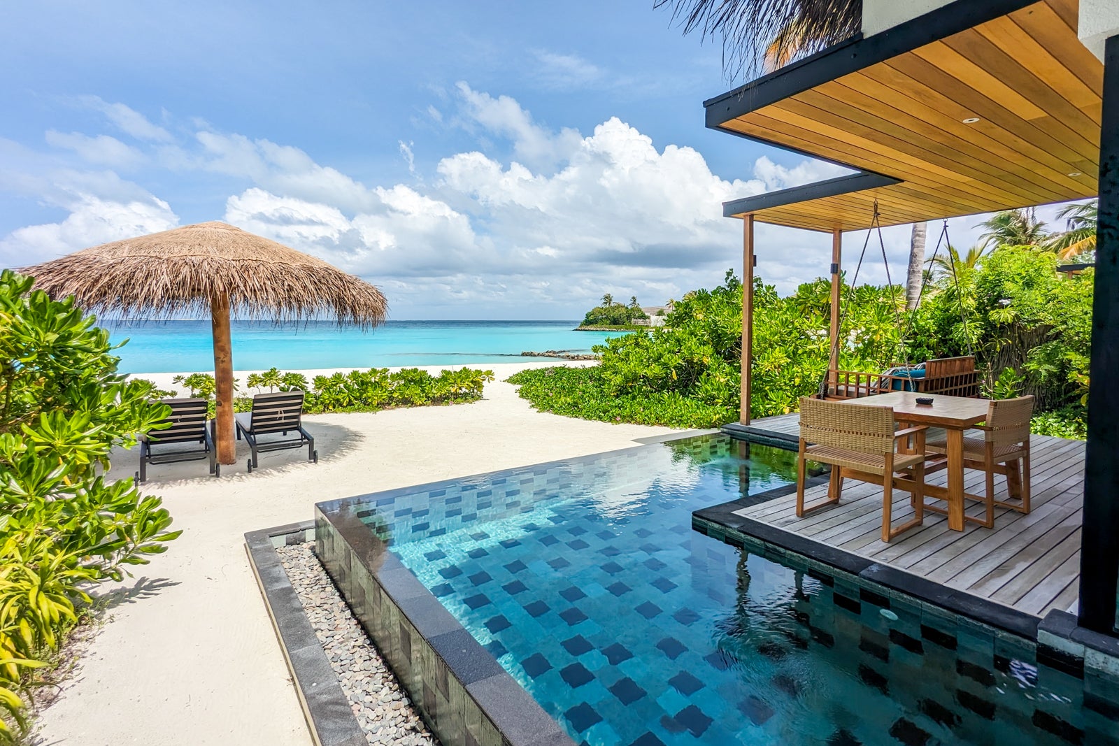 20230714 Hilton Maldives Amingiri Resort hilton maldives villa pool 2 KGenter 35