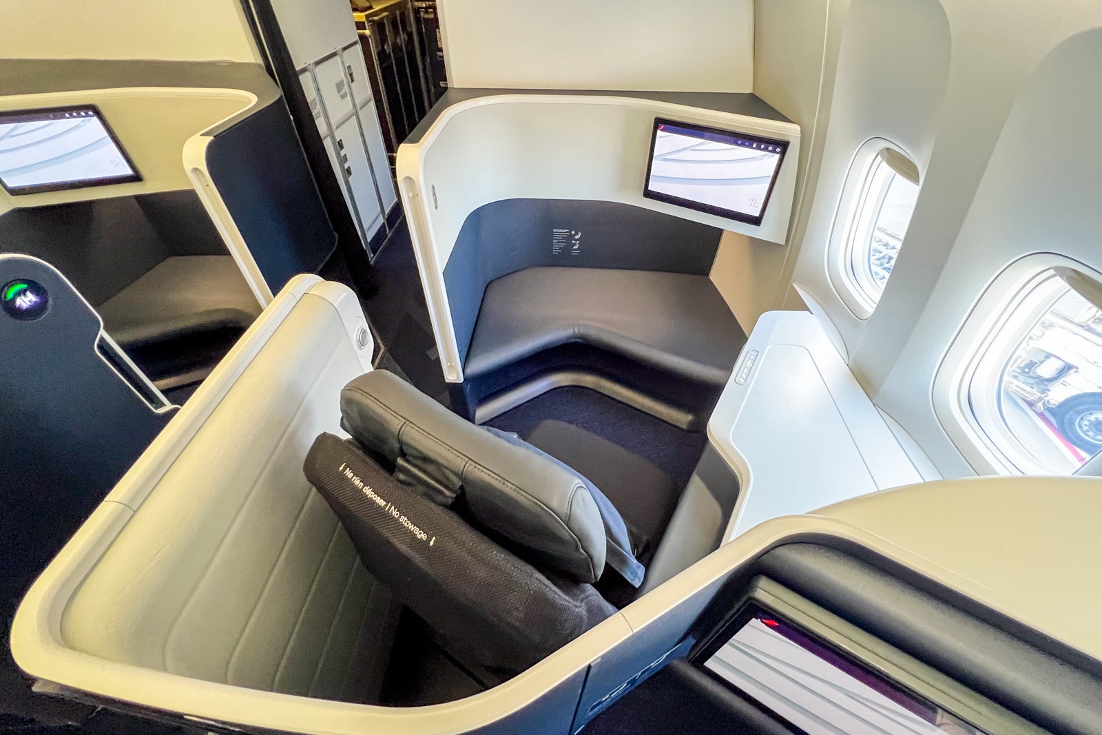 I Flew in Air France's Brand New Business-Class Suite—Here's What