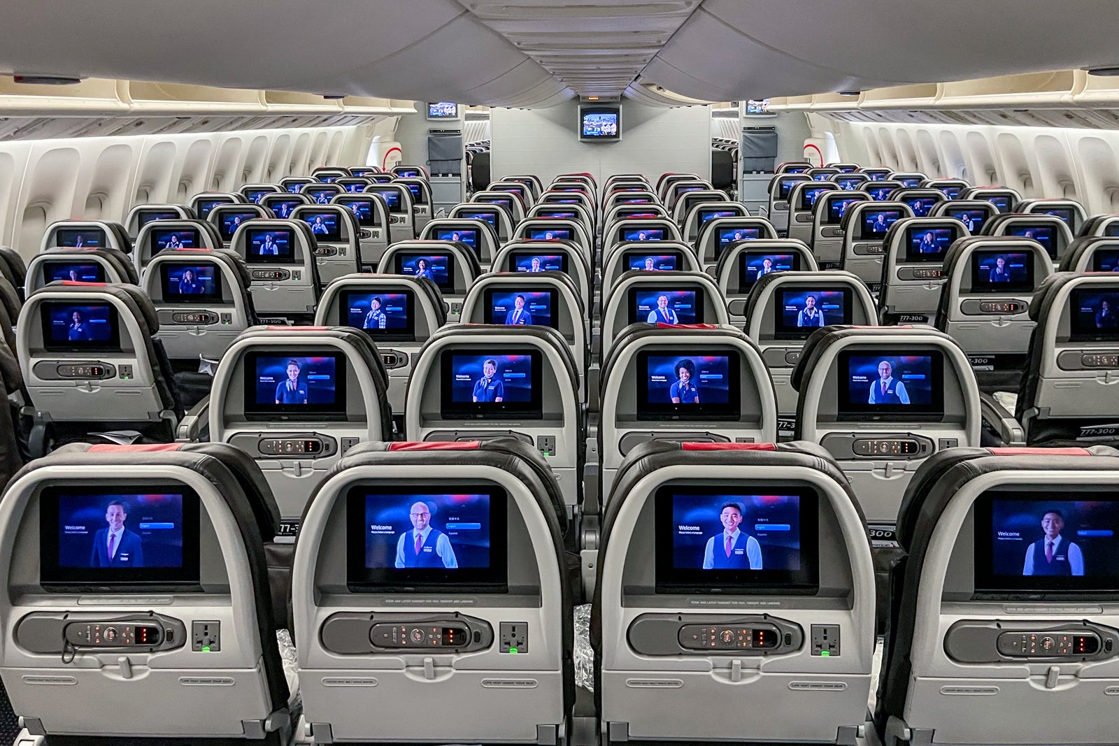 What is American Airlines Economy like in 2023?