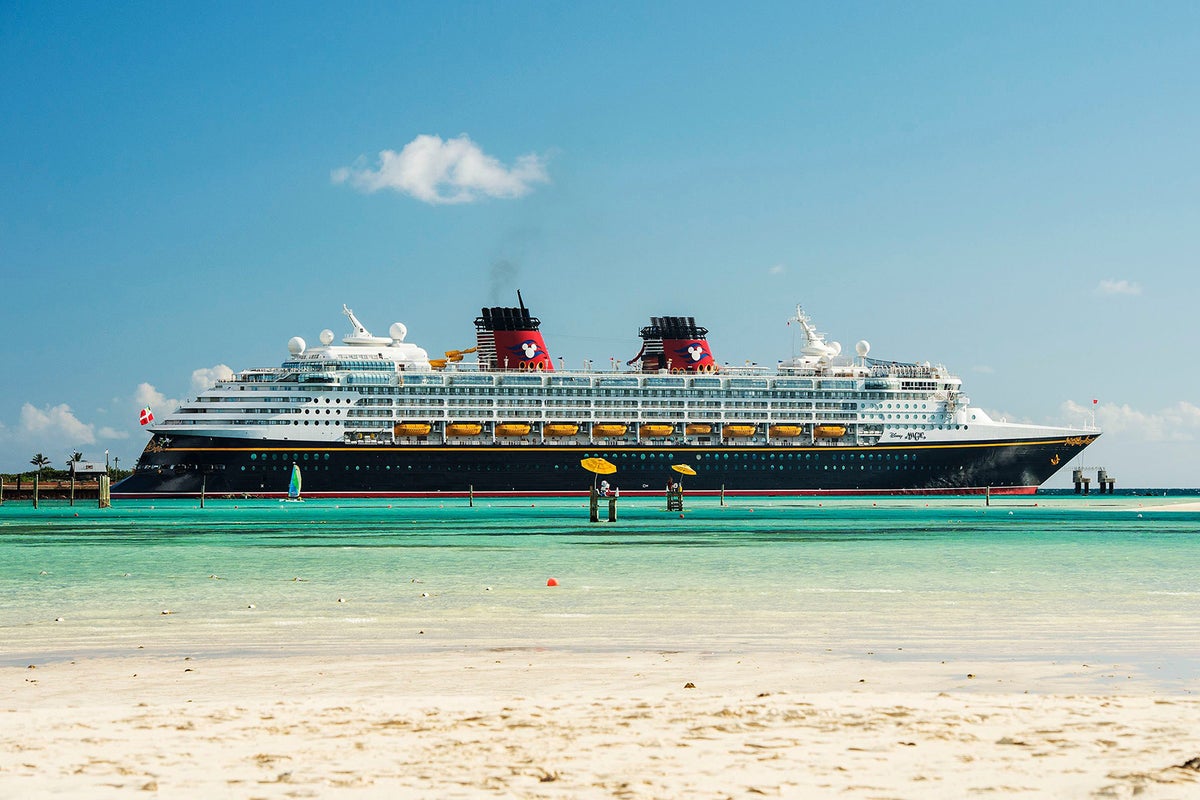 Disney cruise line ships ranked by size from biggest to smallest — the ...