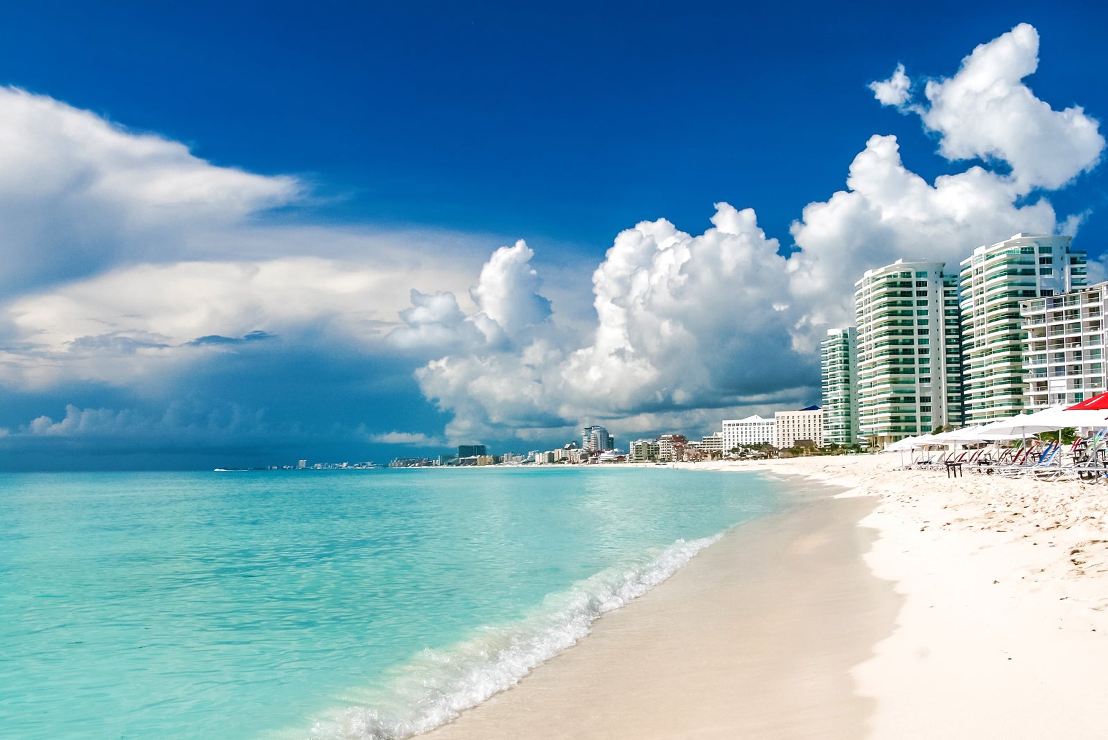 Idyllic beach at Cancun, Mexico