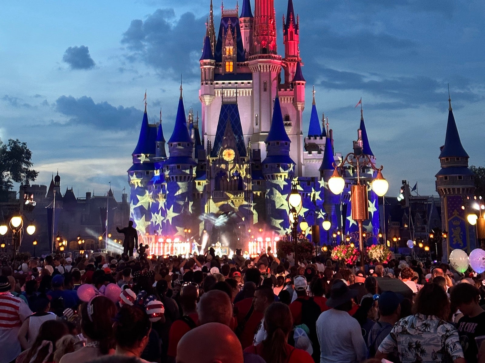 What's behind the summer slump at Disney World and Universal