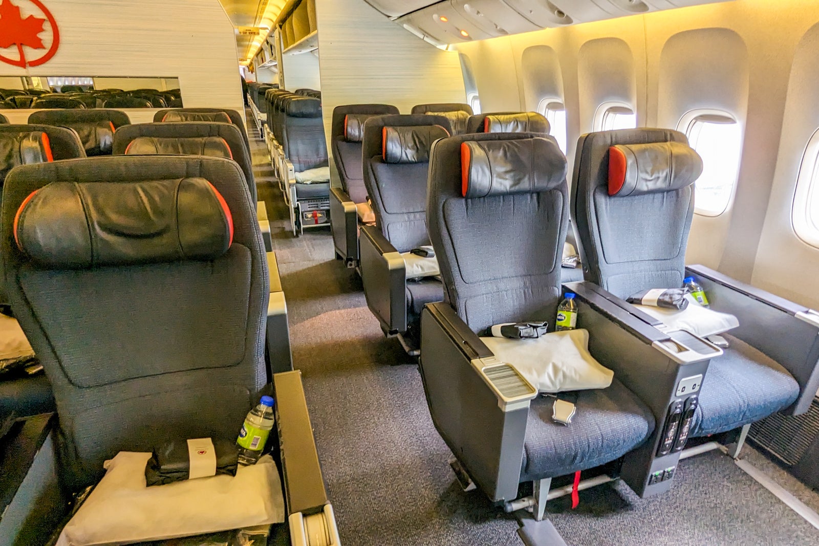 Premium Economy Business Class - Air Canada Rouge Premium Rouge Flight  Review — DISTANT POINTS