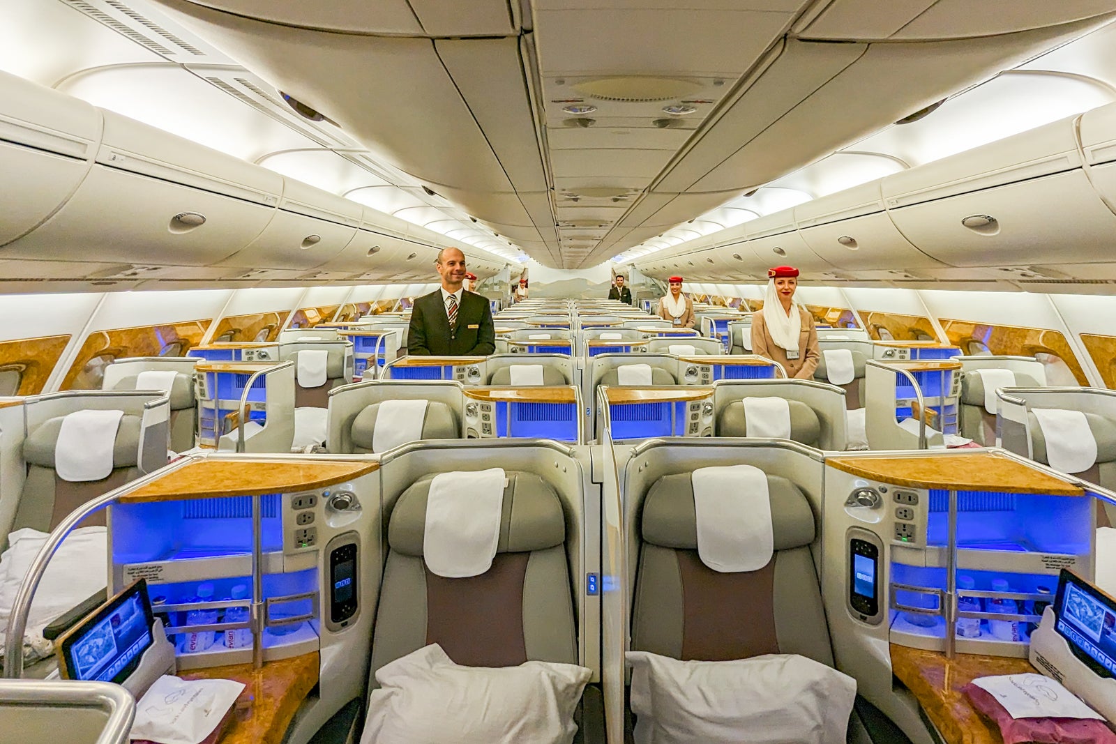 Emirates A380 business class review - The Points Guy