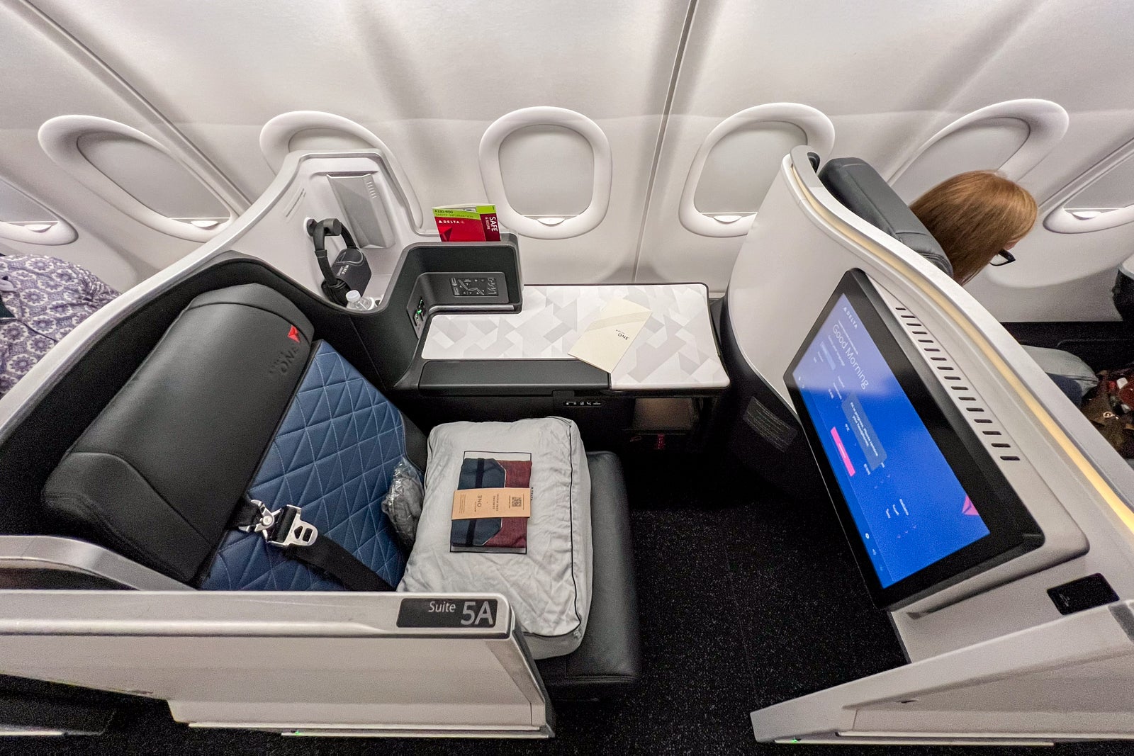 Delta One A330-900 seat