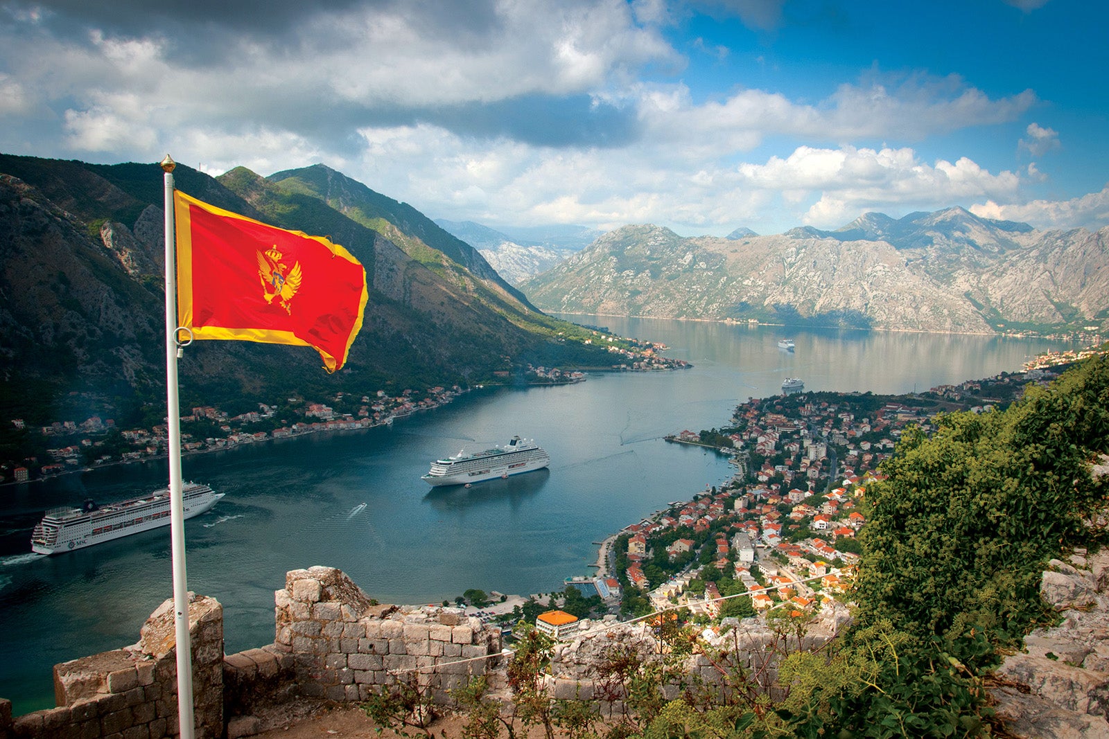 Crystal Cruises_Exterior_Kotor
