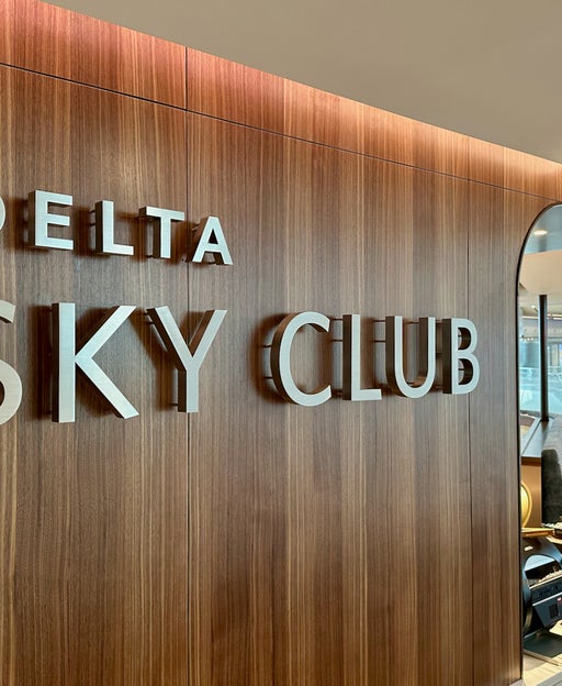 How to get Delta Sky Club access, including via elite status and credit cards