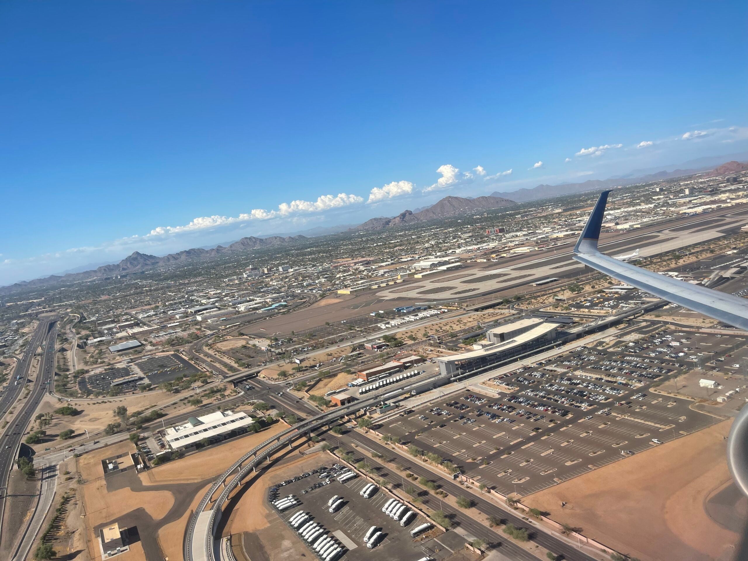 Departing Phoenix United 739