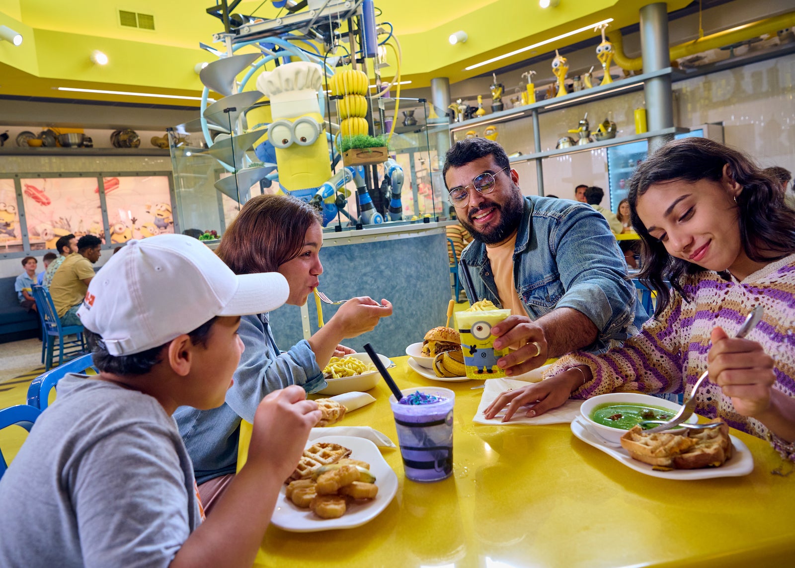 Minion_Cafe 1