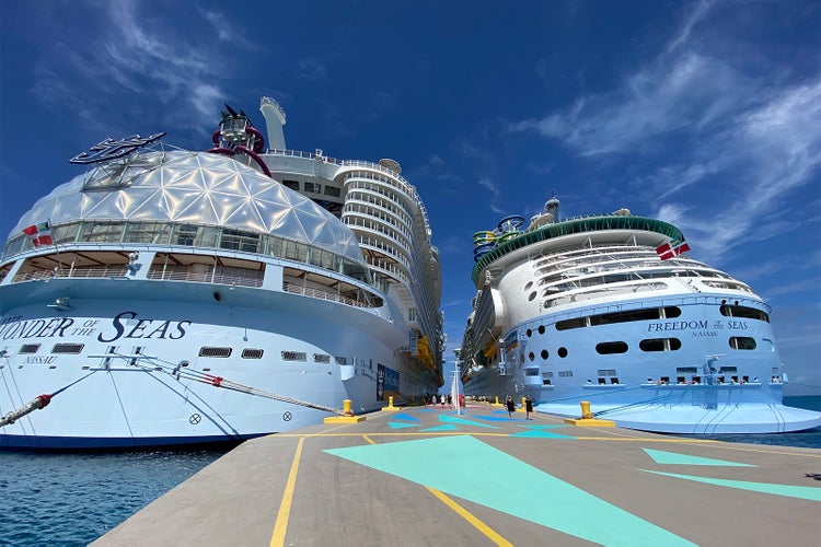 Big vs. small cruise ships: Which will I like better? - The Points Guy