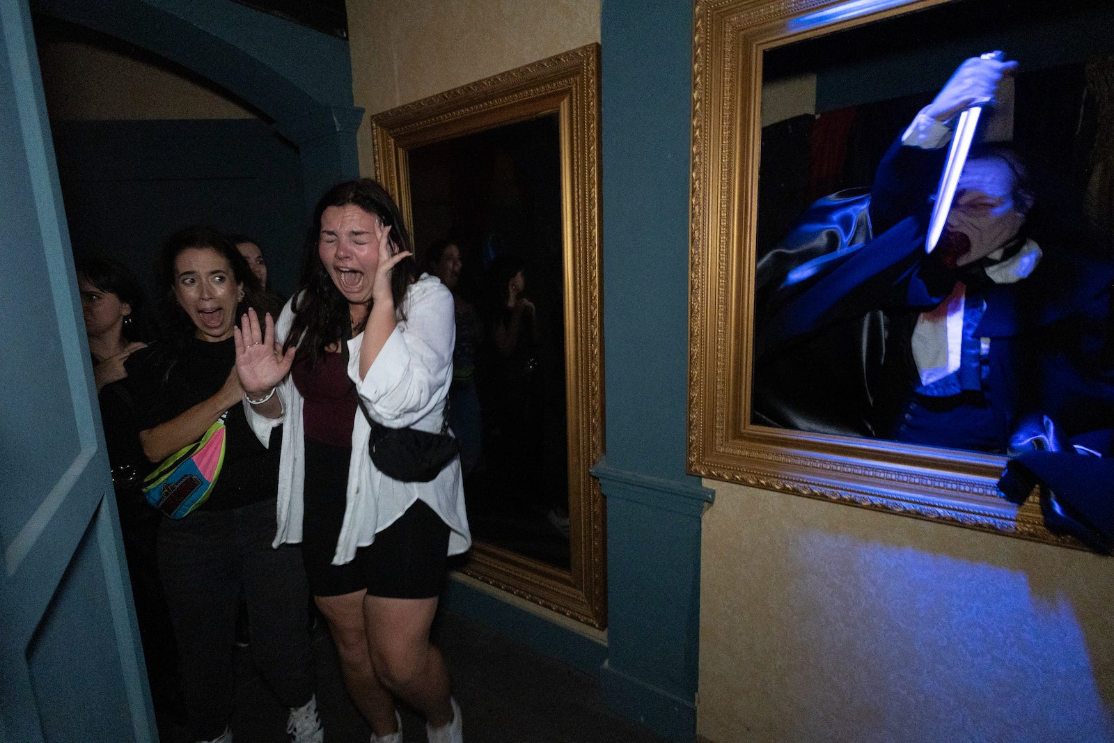 haunted horror nights 2023 houses