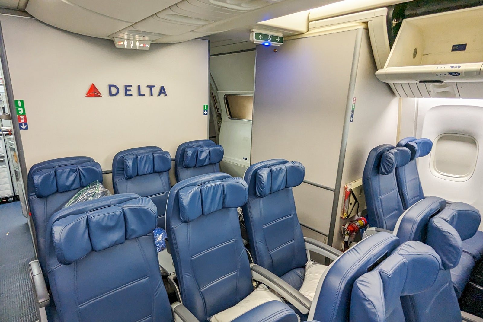 Book Delta transatlantic Main Cabin seats at low fixed rates with ...