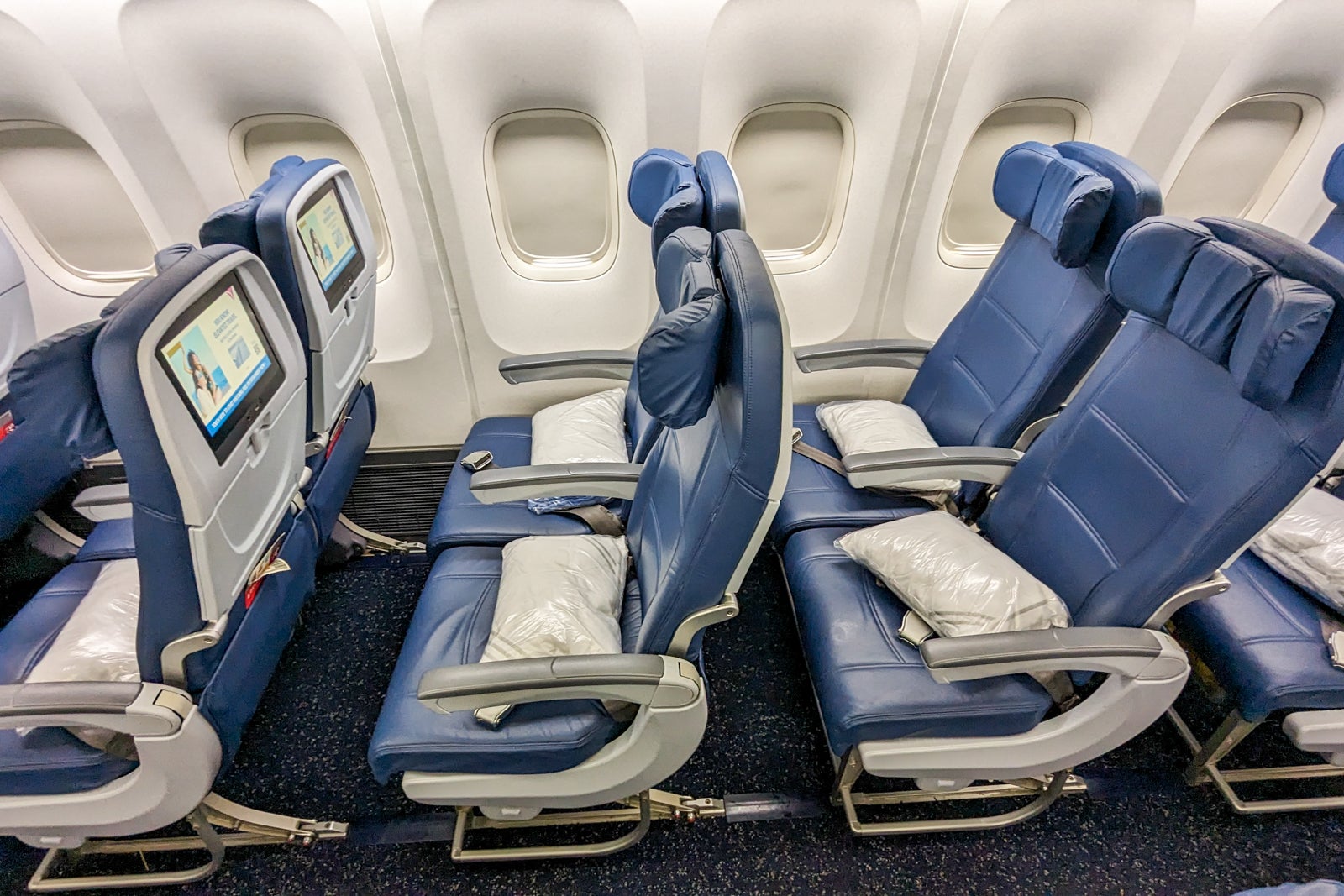 Flying Delta basic economy Details on baggage fees seats and boarding The Points Guy