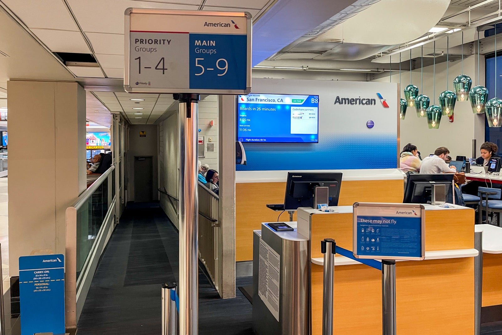 What you need to know about American Airlines lifetime flight status - The  Points Guy