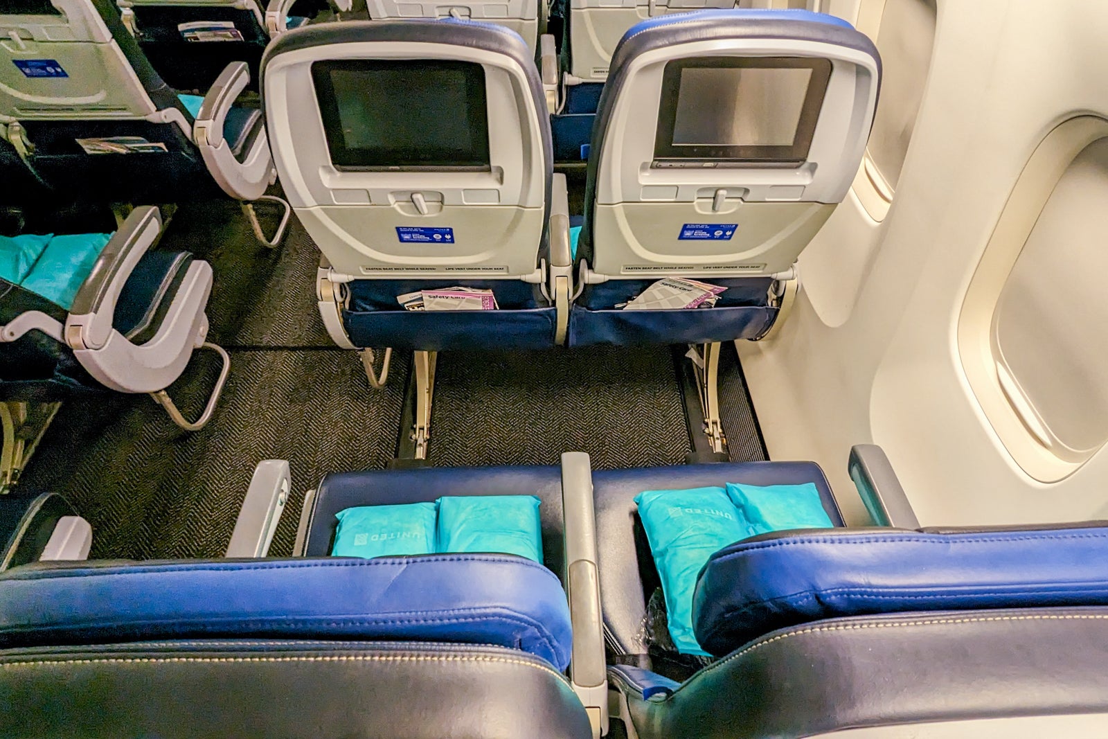 United: No Full-Size Carry-on Bags in New Basic Economy Class - FareCompare