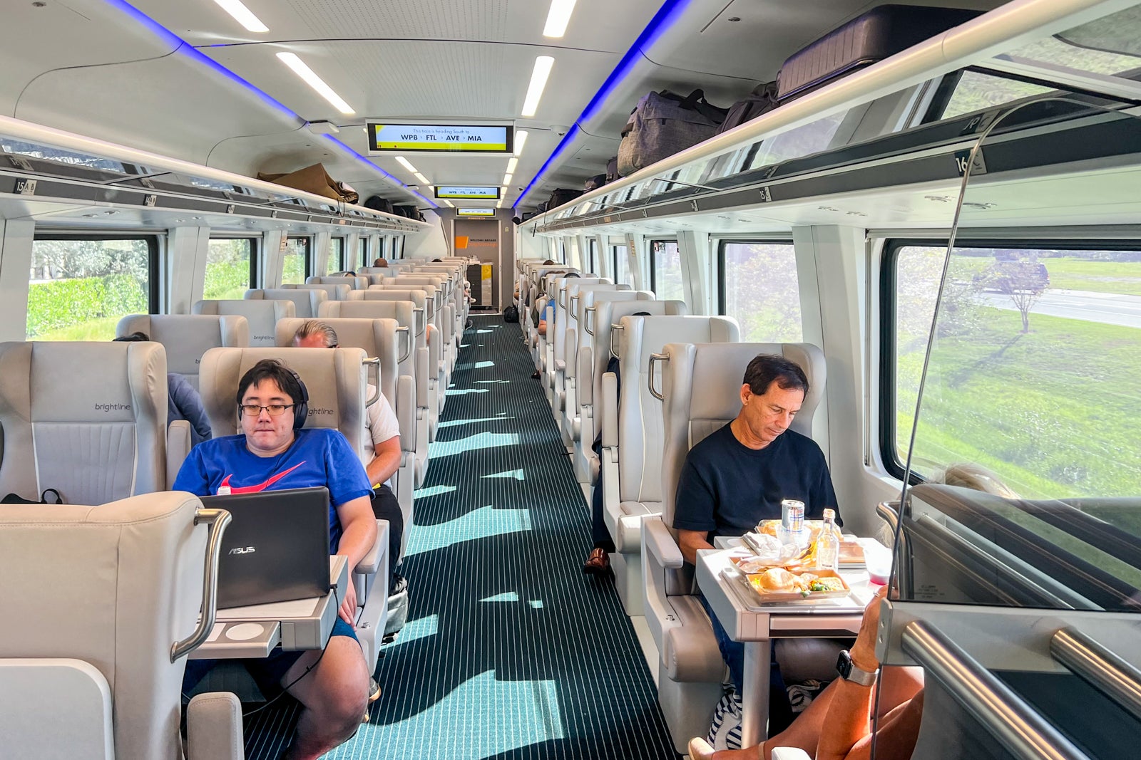 Brightline unveils a loyalty program: Here's everything you need to ...