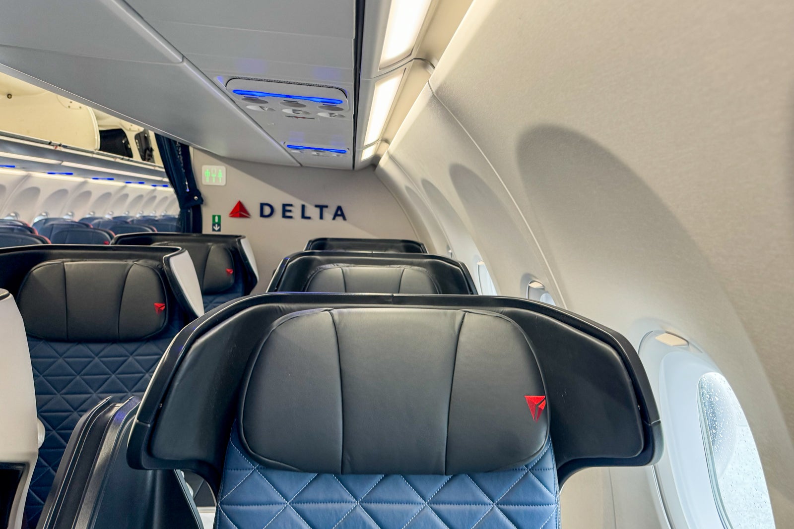 Delta A321 Comfort Plus review: first class on a budget! – SANspotter