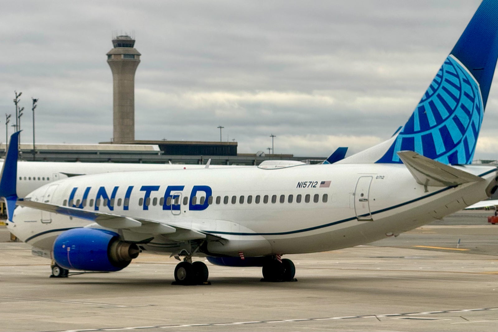 United Boeing 737 Newark EWR Airport