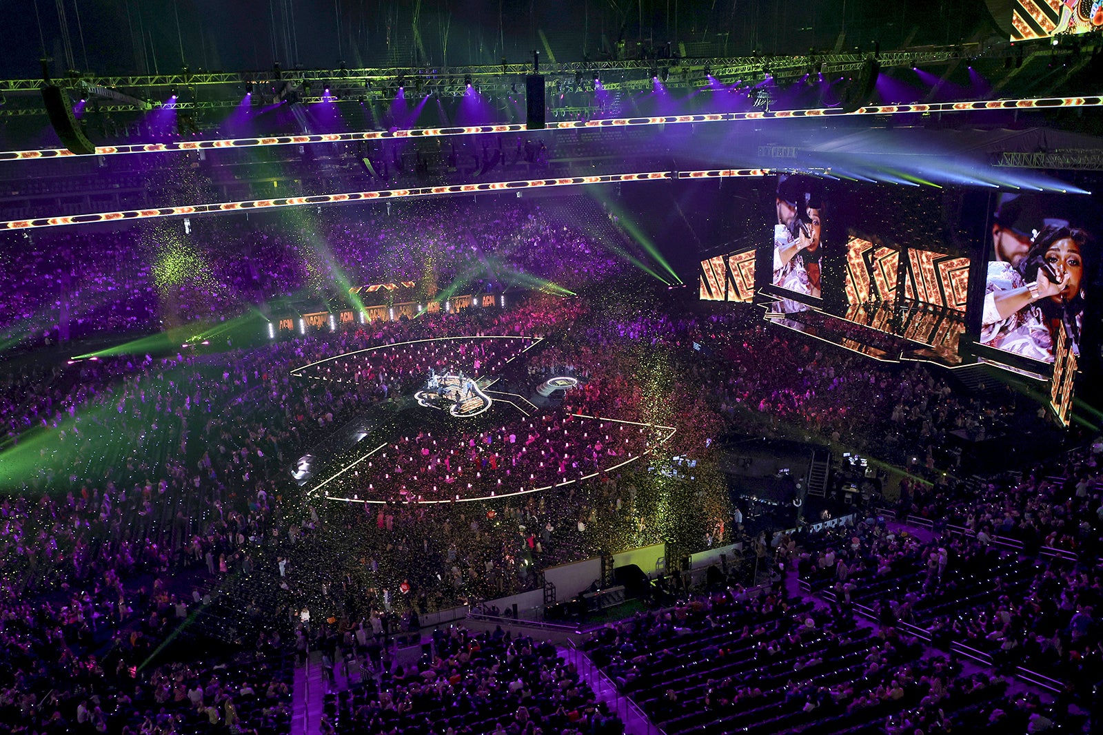 QnA VBage Choice Privileges Experiences: Bid on special access to concerts and sporting events