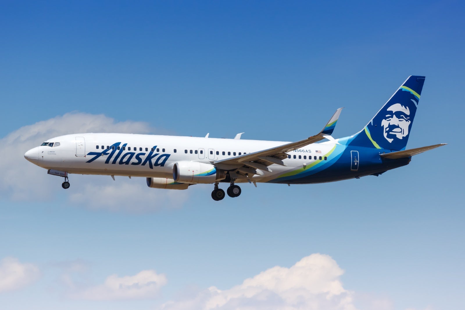 Alaska Airlines Boeing 737-800 airplane