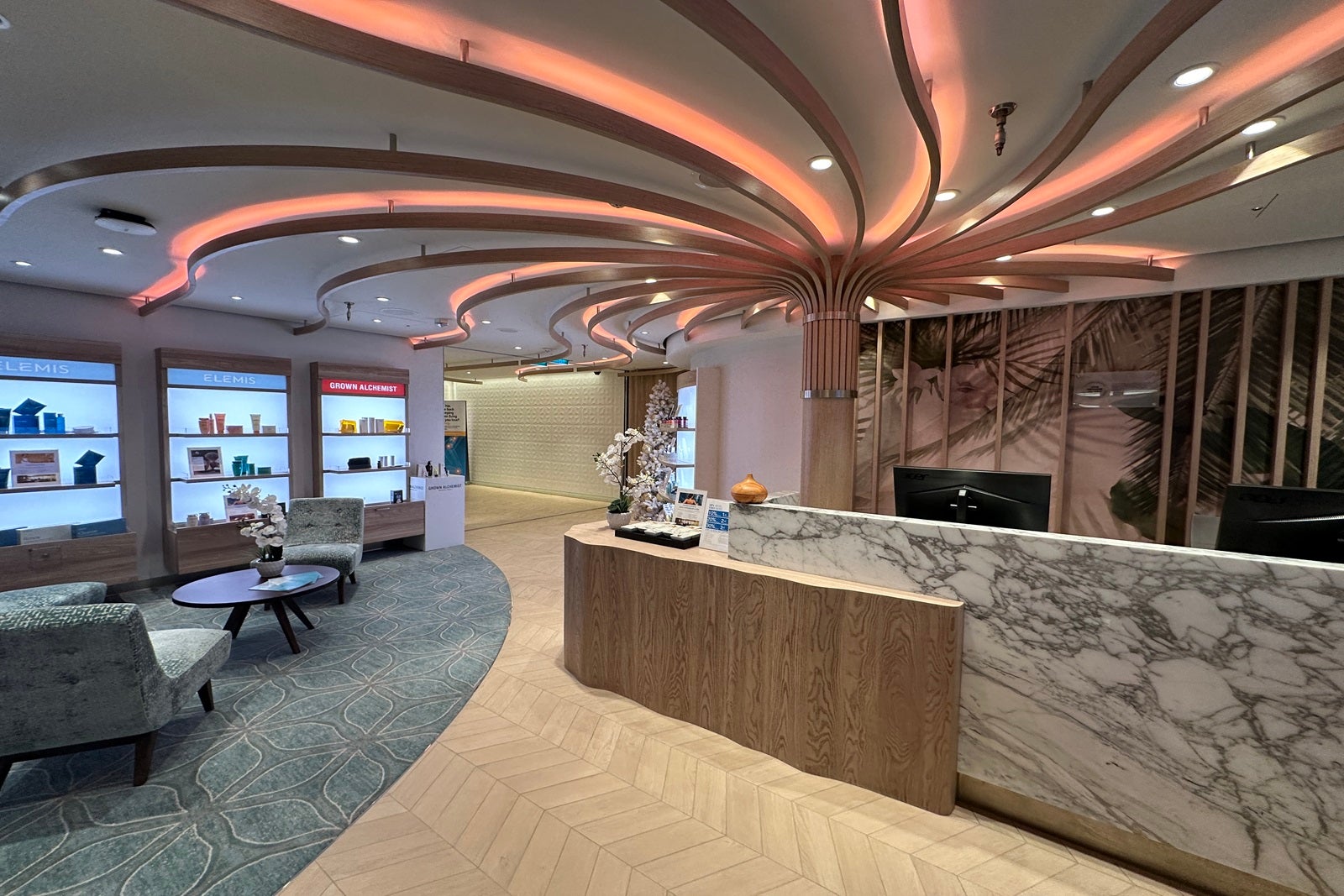 Cloud 9 Spa, Carnival Cruise Line’s spa and health facility