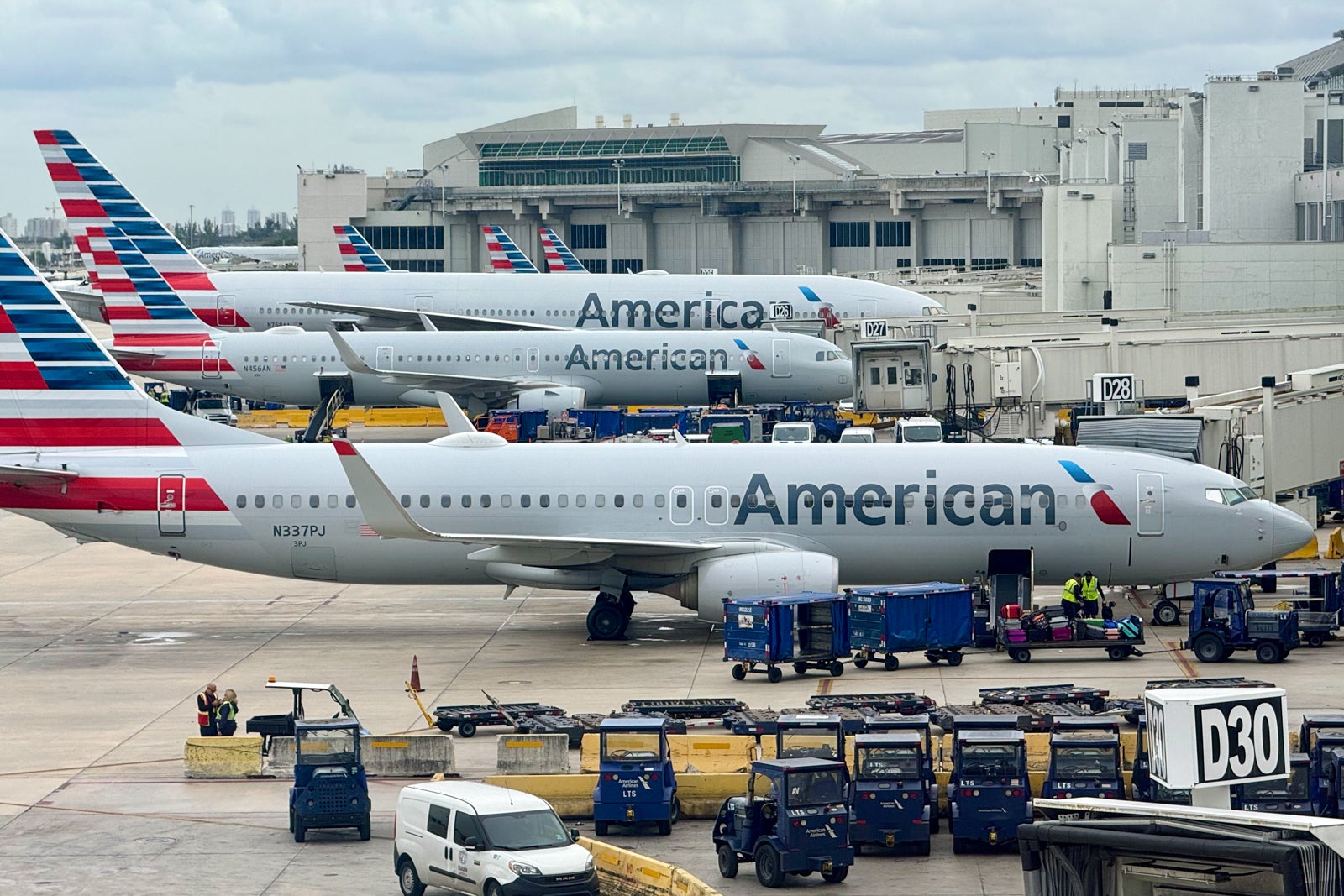 American Airlines unveils 10 changes to the AAdvantage program - The ...