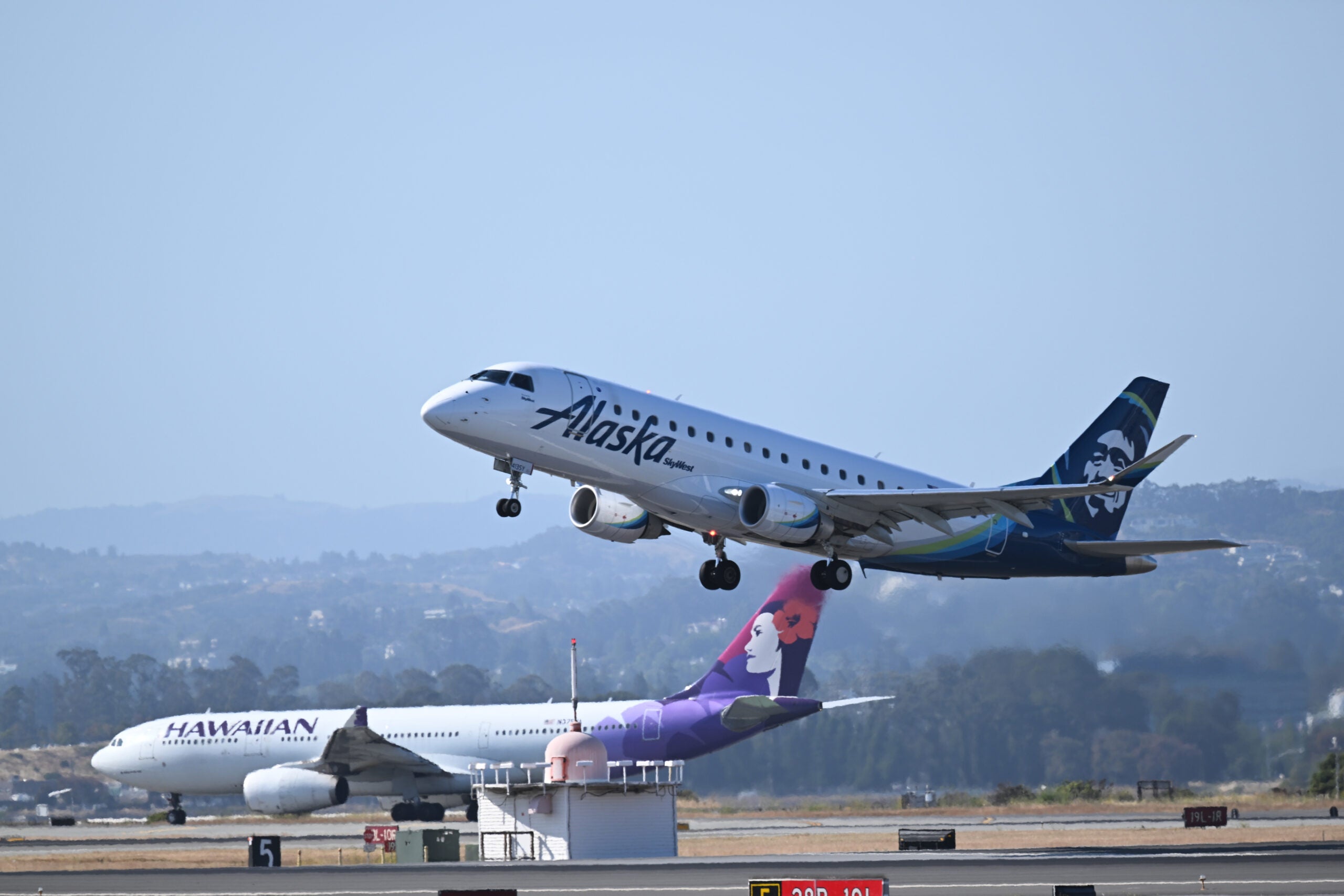 Why the Alaska-Hawaiian merger could be a win-win for frequent flyers