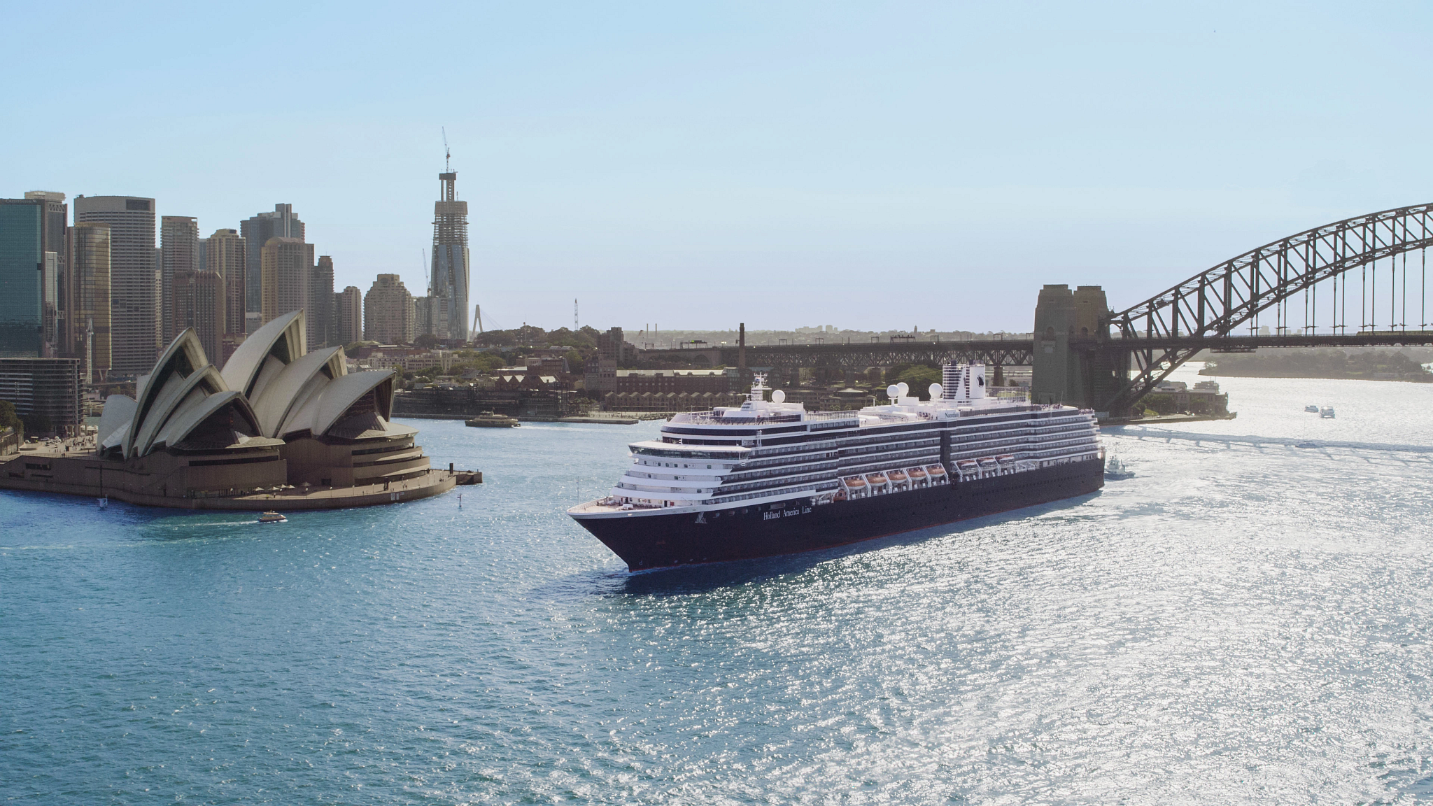 Holland America ship Noordam