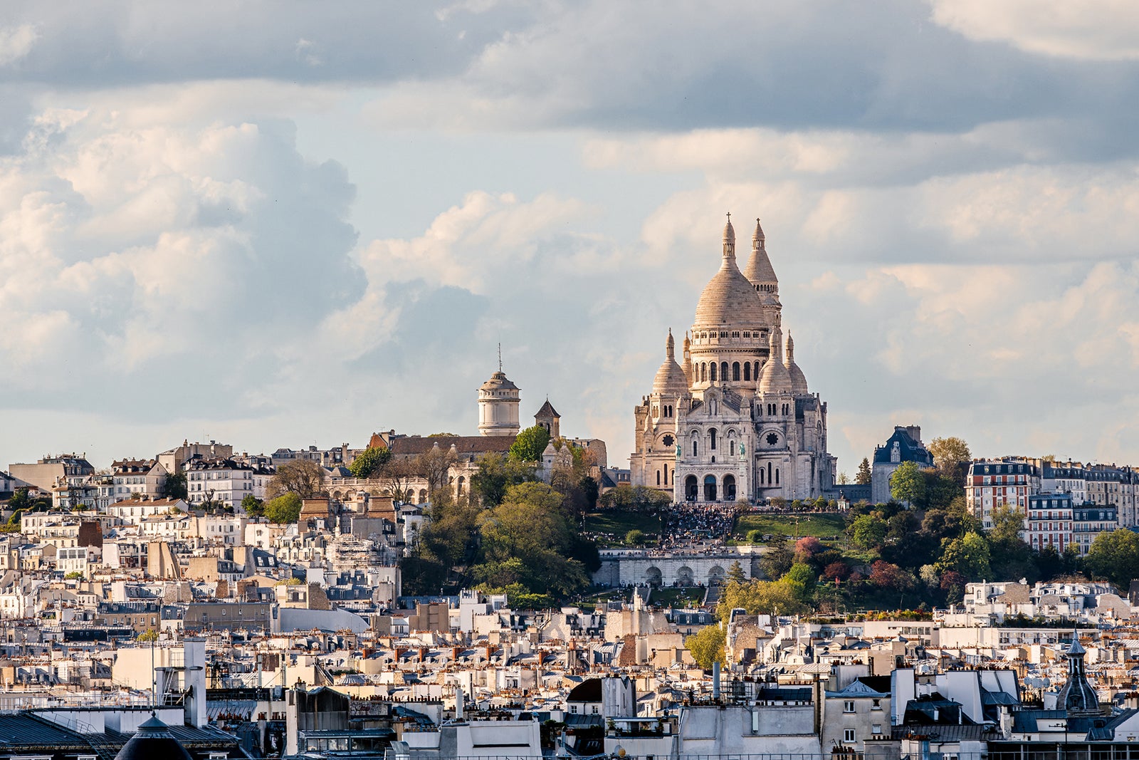 Paris skyline with Sacre Coeur basilica and Montmartre, Paris, France