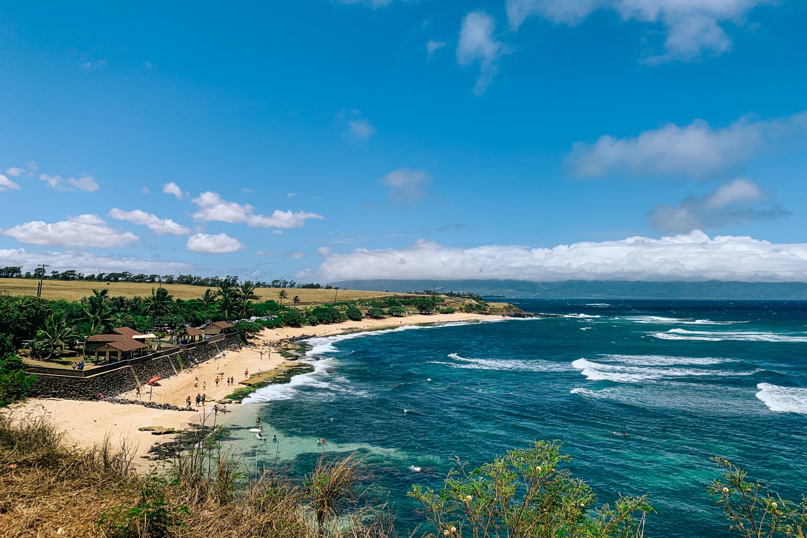 Driving the Road to Hana vs. flying Which Maui option is right for you