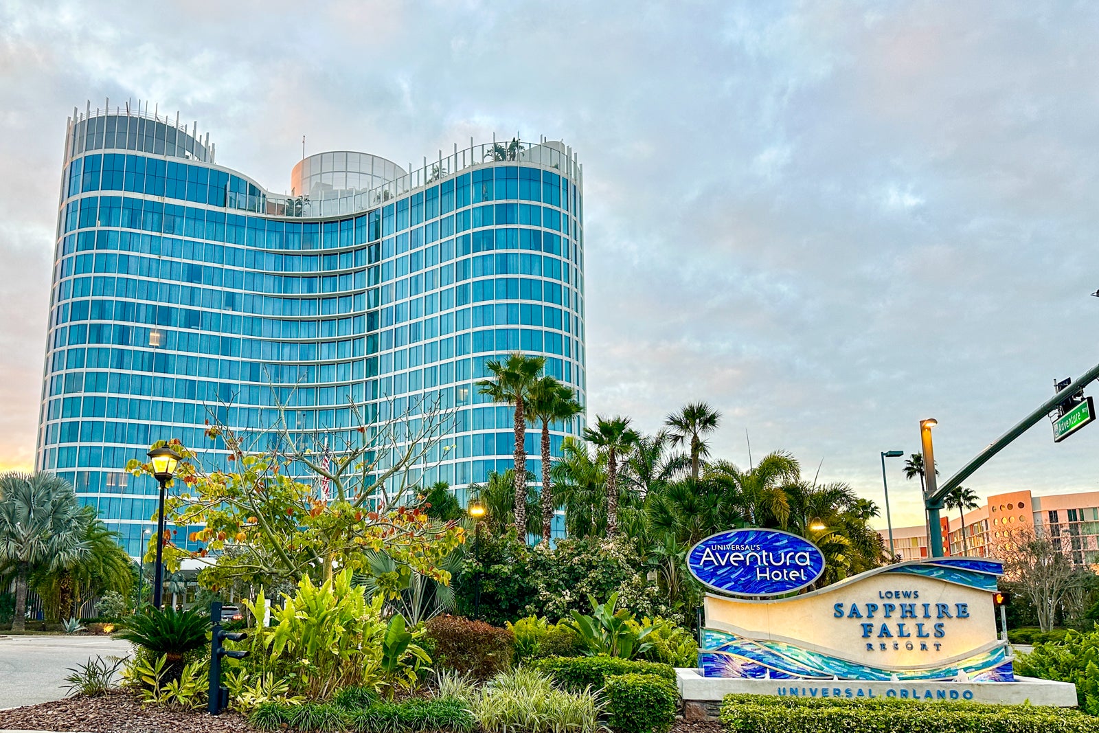 Sleek and modern, yet affordable: A review of Universal's Aventura Hotel