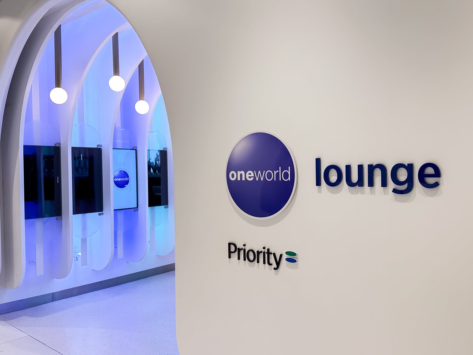 Inside Europe's first Oneworld alliancebranded lounge in Amsterdam