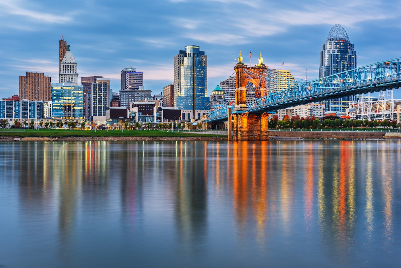 Frontier announces new routes out of Cincinnati and Cleveland The Frontier announces new routes out of Cincinnati and Cleveland The