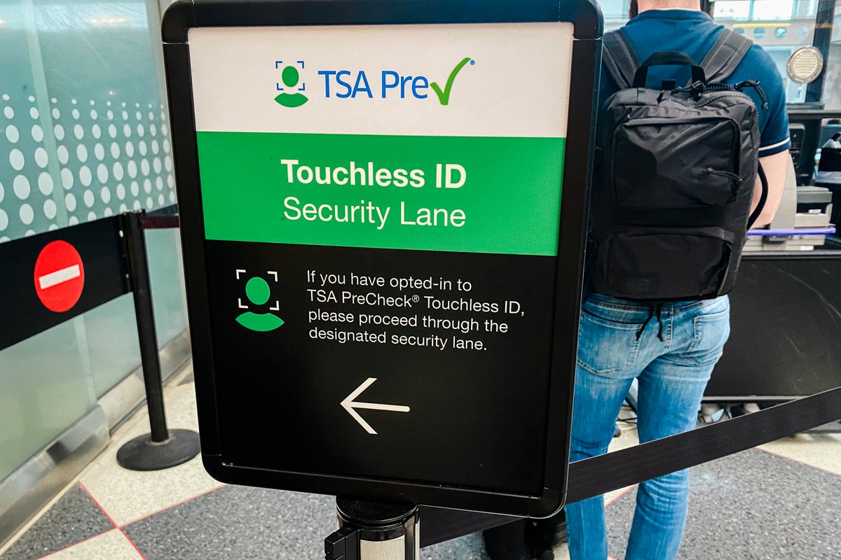 I tried the TSA PreCheck Touchless ID program at O'Hare — and it's a ...