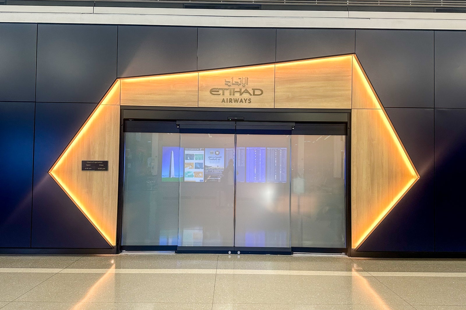 chase travel card lounge access