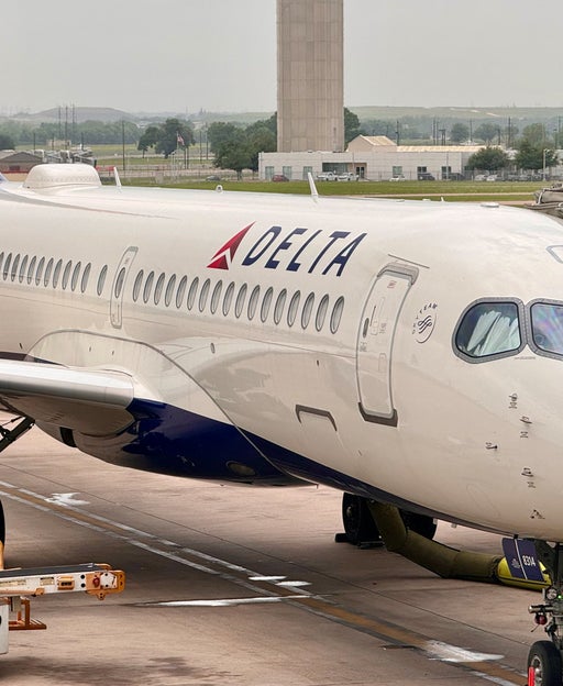 Delta unveils more than 50 special nonstop flights for college football season