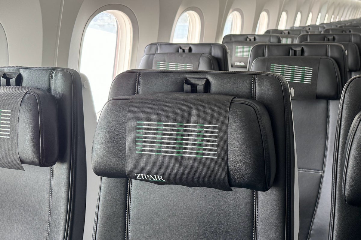 Zipair economy vs. business class to Japan Is the budget carrier worth