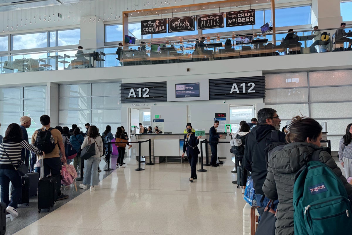 Zipair economy vs. business class to Japan Is the budget carrier worth