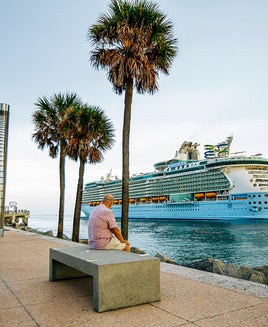 Cruise scams: Why you should toss that 'free cruise' card in the trash