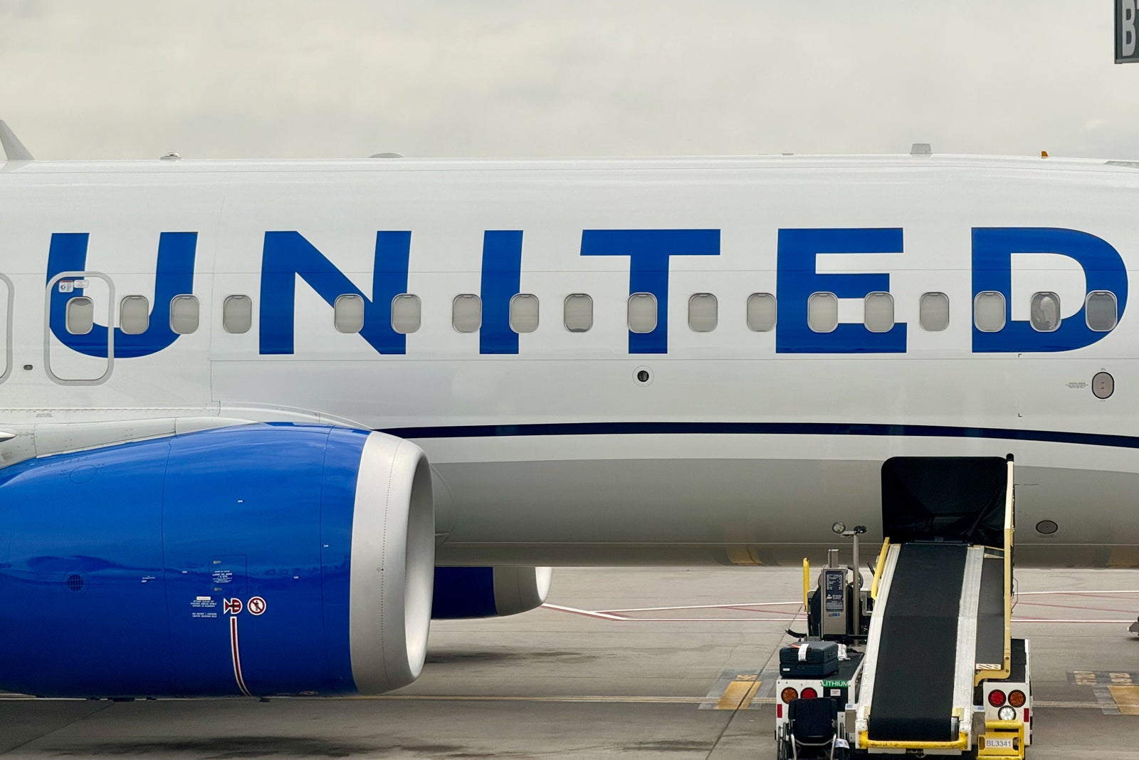United Boeing 737 Denver Grand Junction