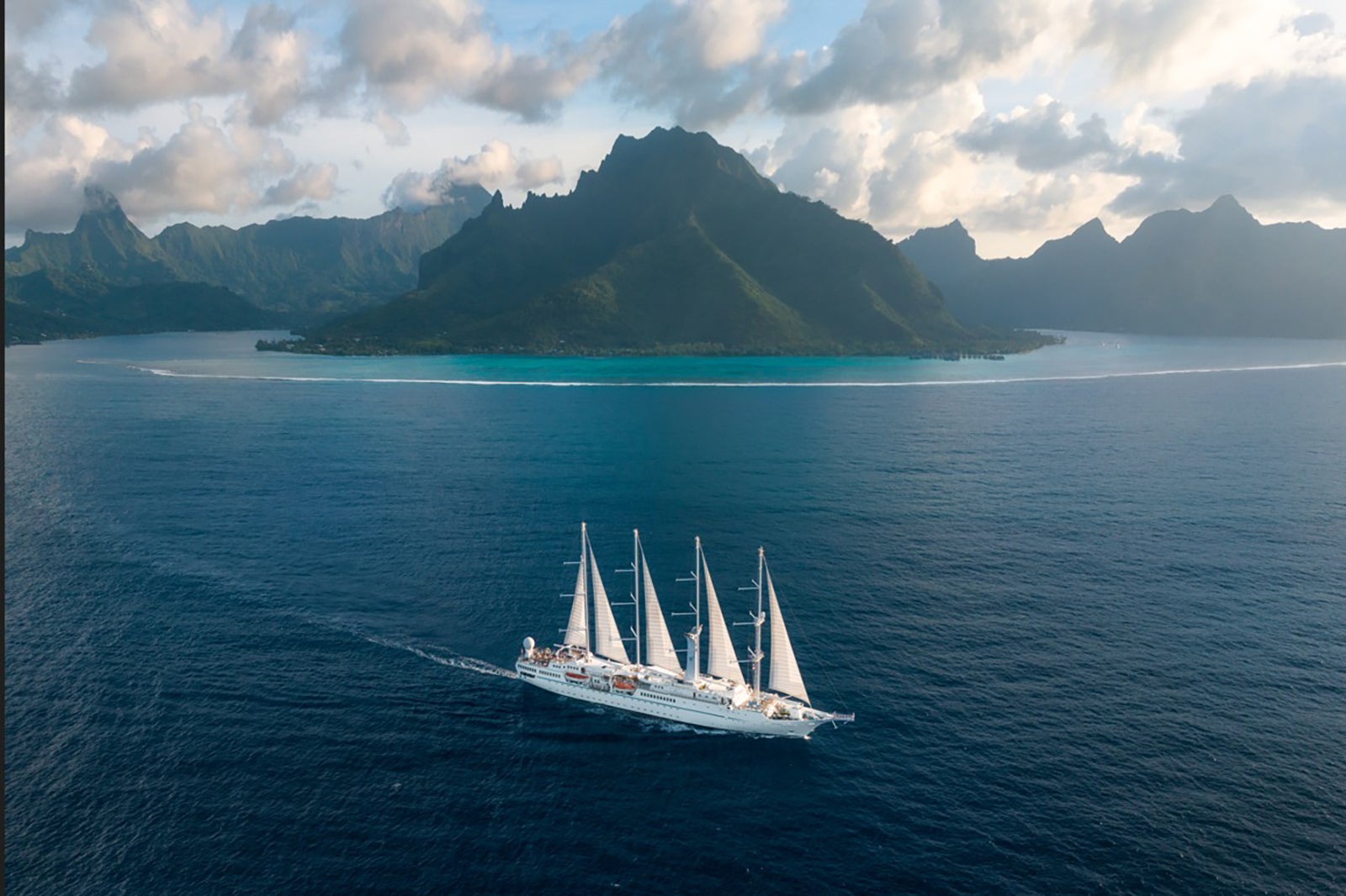 Windstar Cruise_Facebook