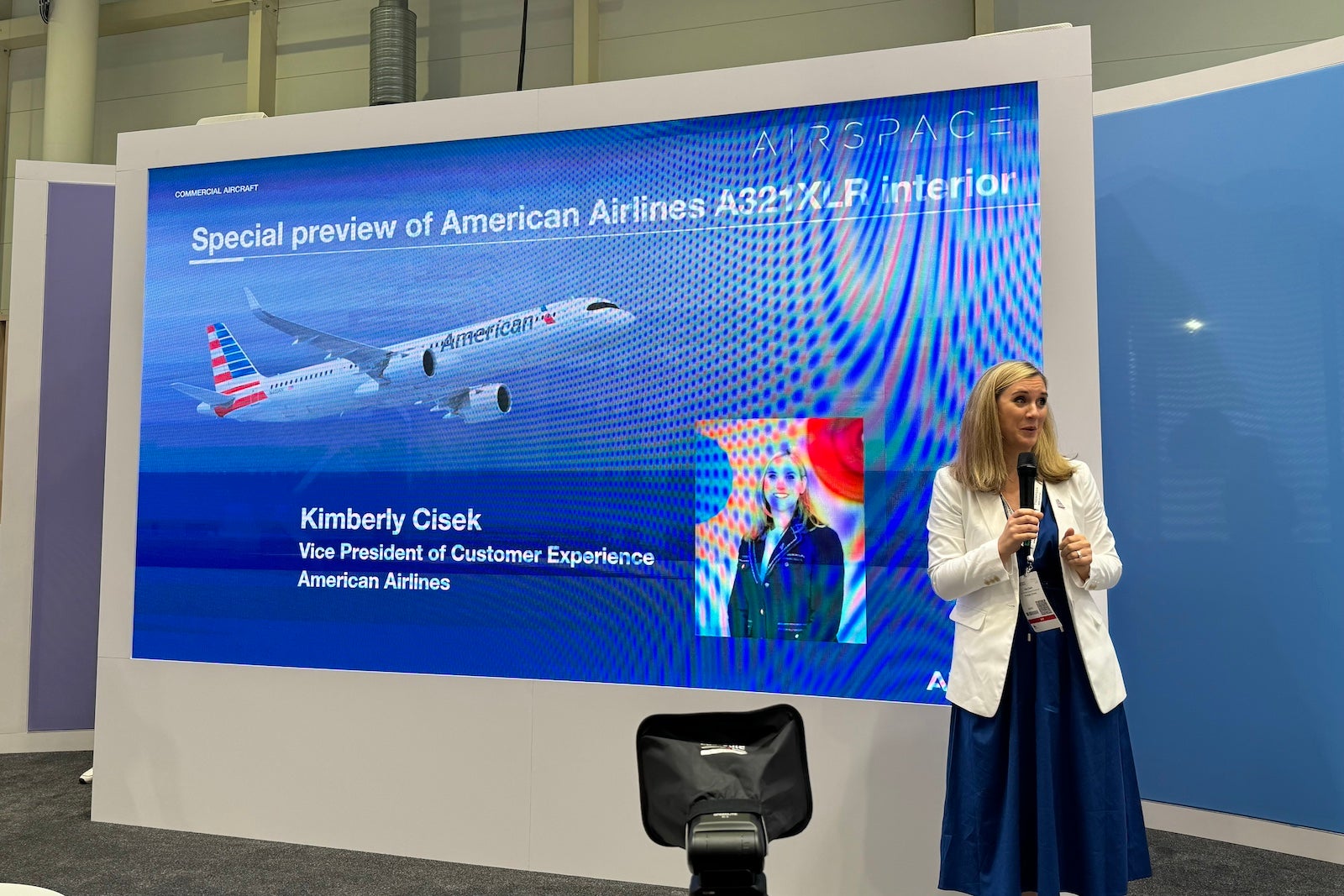 American Airlines shows off Airbus A321XLR, talks plans for the jet ...