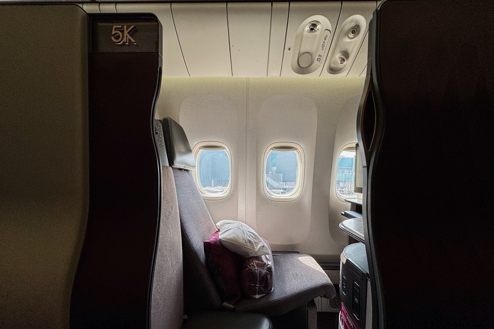 Qatar Airways Qsuite review: Still setting the standard for business ...