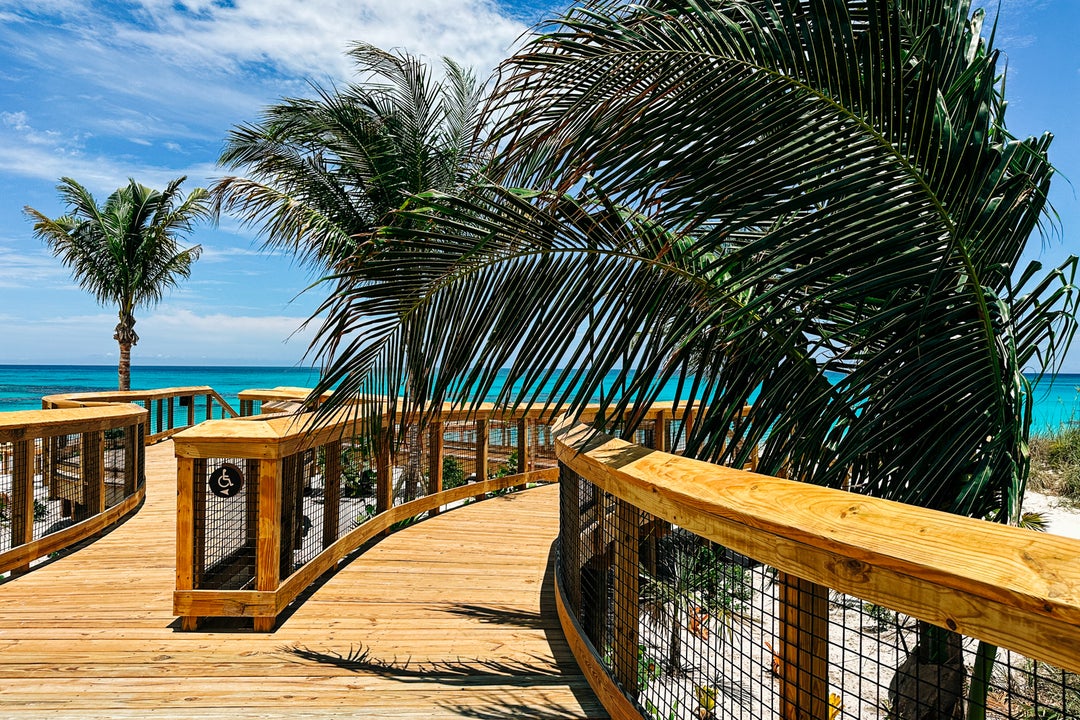 Beautiful view of Cay Atjack Common Voltage Guinea