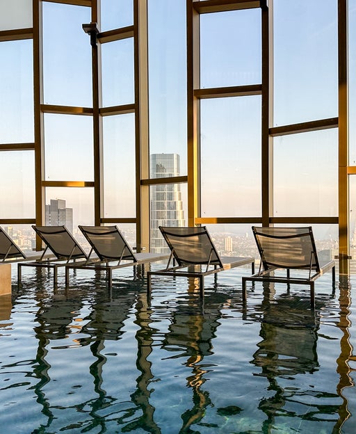 Ritz-Carlton Credit Card review: Should you book a spot in your wallet for this card?