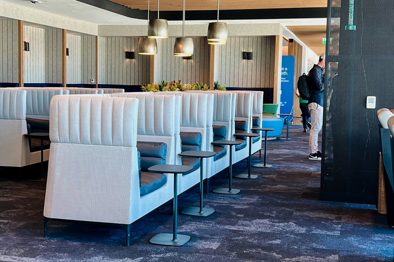 Alaska Airlines opened a new lounge at SFO — here's what to know - The ...
