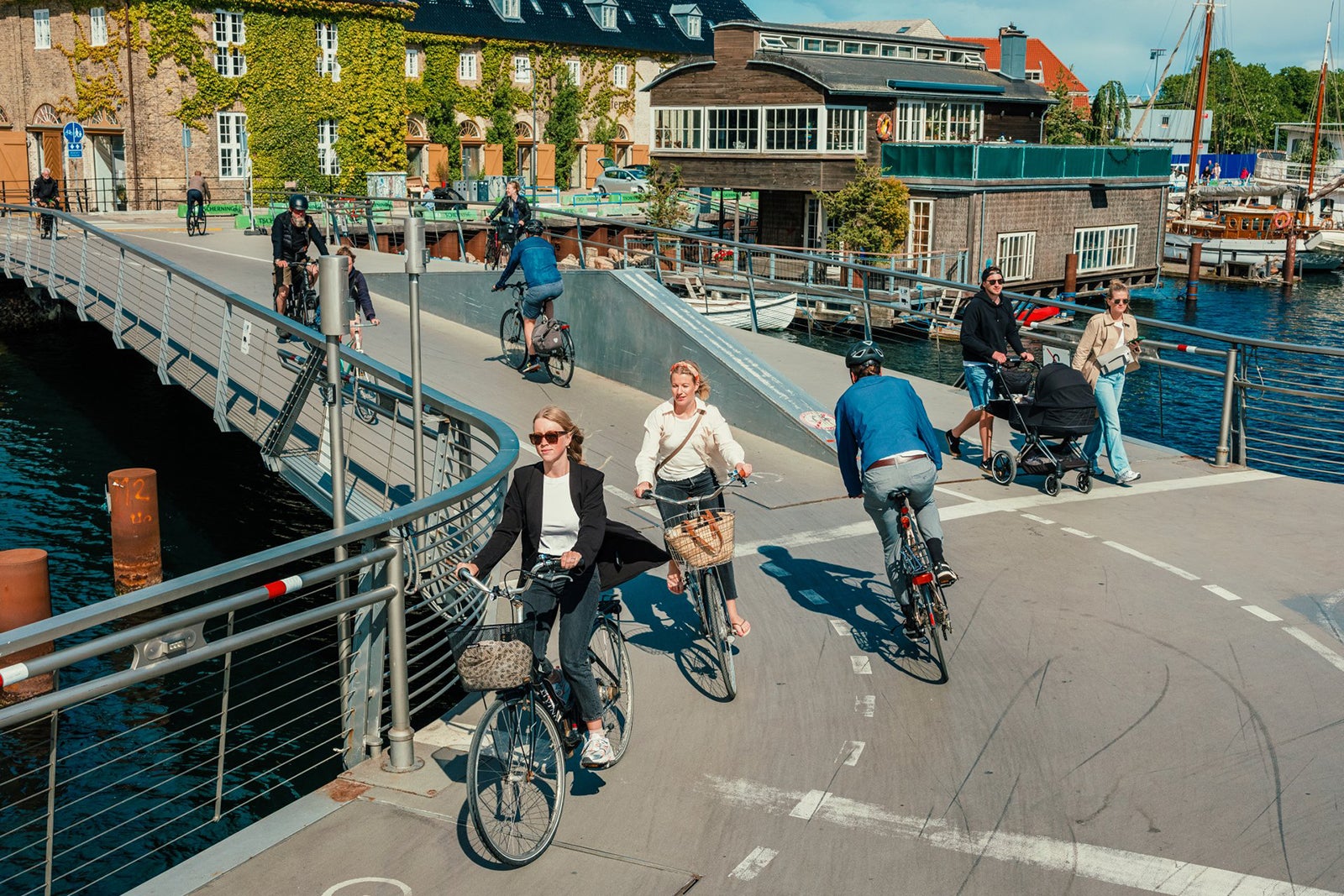 Copenhagen offers free ice cream, kayak tours and more to reward eco ...