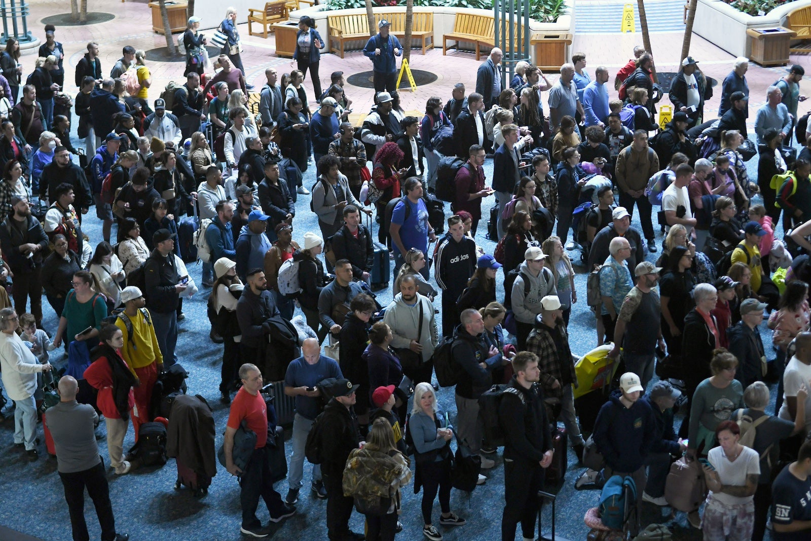 Christmas Holiday Travel 2023 at Orlando International Airport