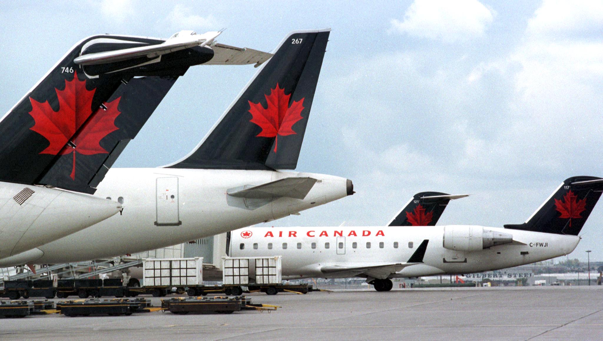 Air Canada planes grounded at the Toronto's Pearso