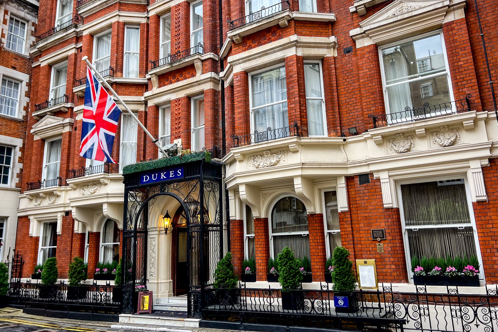 Dukes London